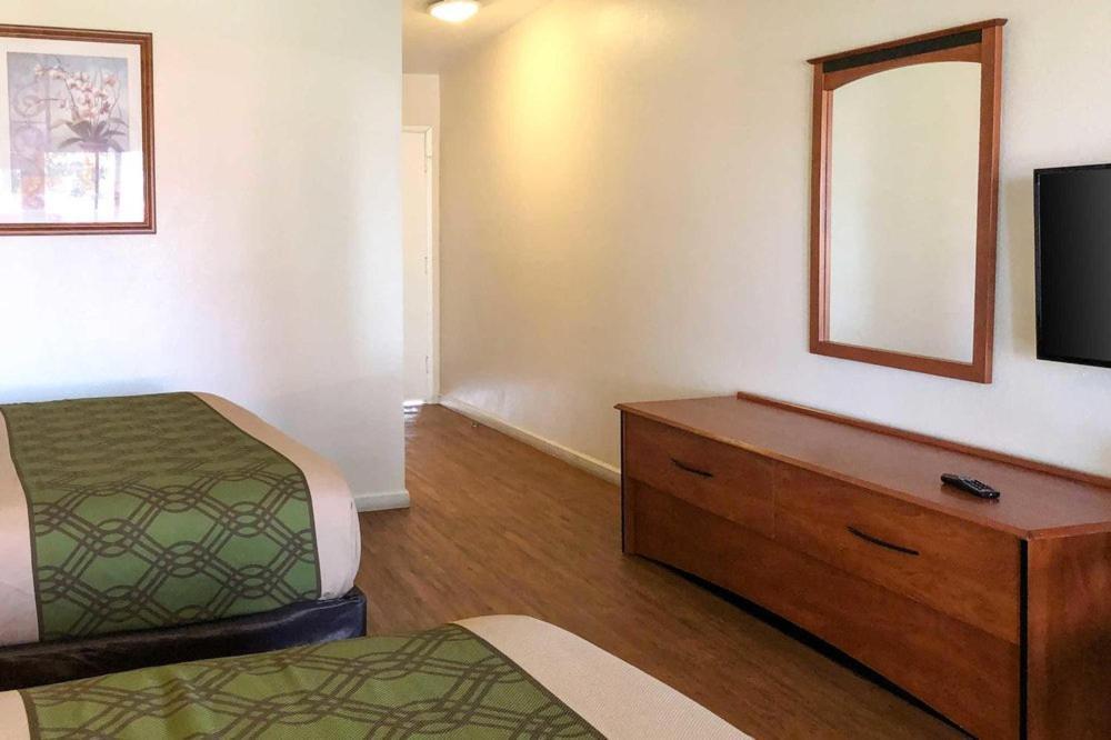 Garden Inn & Suites Oakland Airport Εξωτερικό φωτογραφία